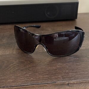Y2k Oakley Liv sunglasses barely worn